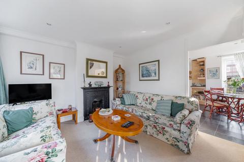 2 bedroom end of terrace house for sale, Portsmouth Road, Cobham, Surrey, KT11