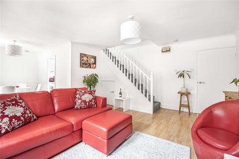 31 Gresham Drive, Northampton, NN4 9SZ