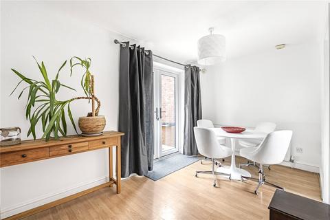 31 Gresham Drive, Northampton, NN4 9SZ