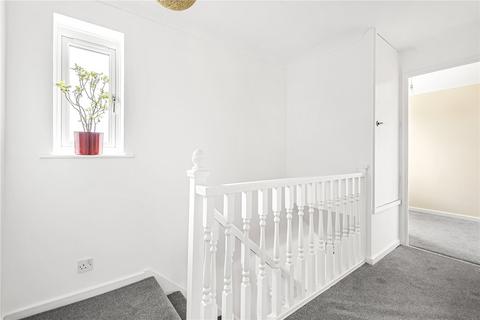 31 Gresham Drive, Northampton, NN4 9SZ