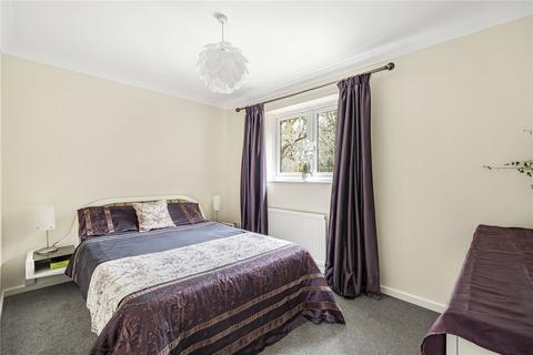 31 Gresham Drive, Northampton, NN4 9SZ