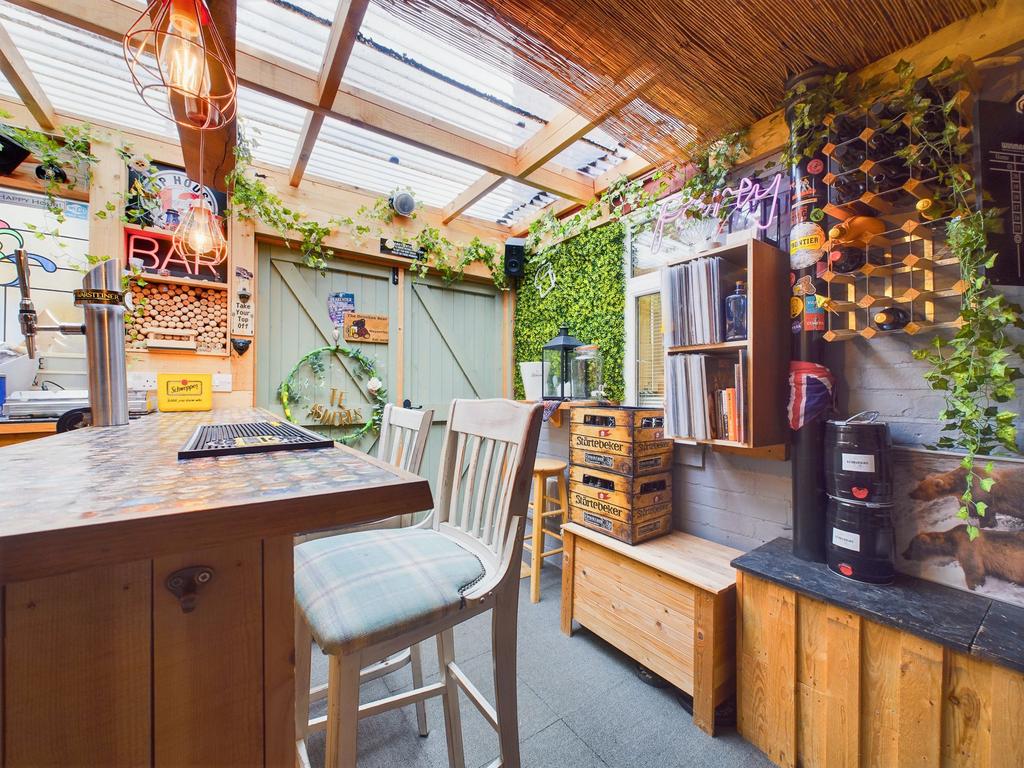 Outbuilding (Current Bar)