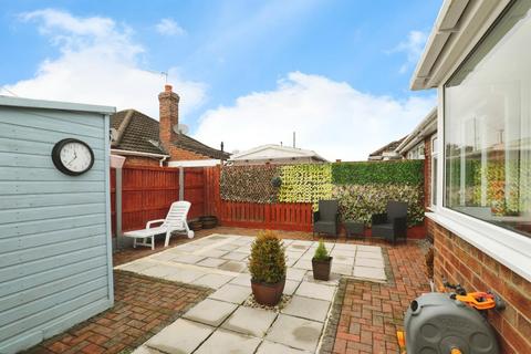 2 bedroom semi-detached bungalow for sale, Kestrel Wood Way