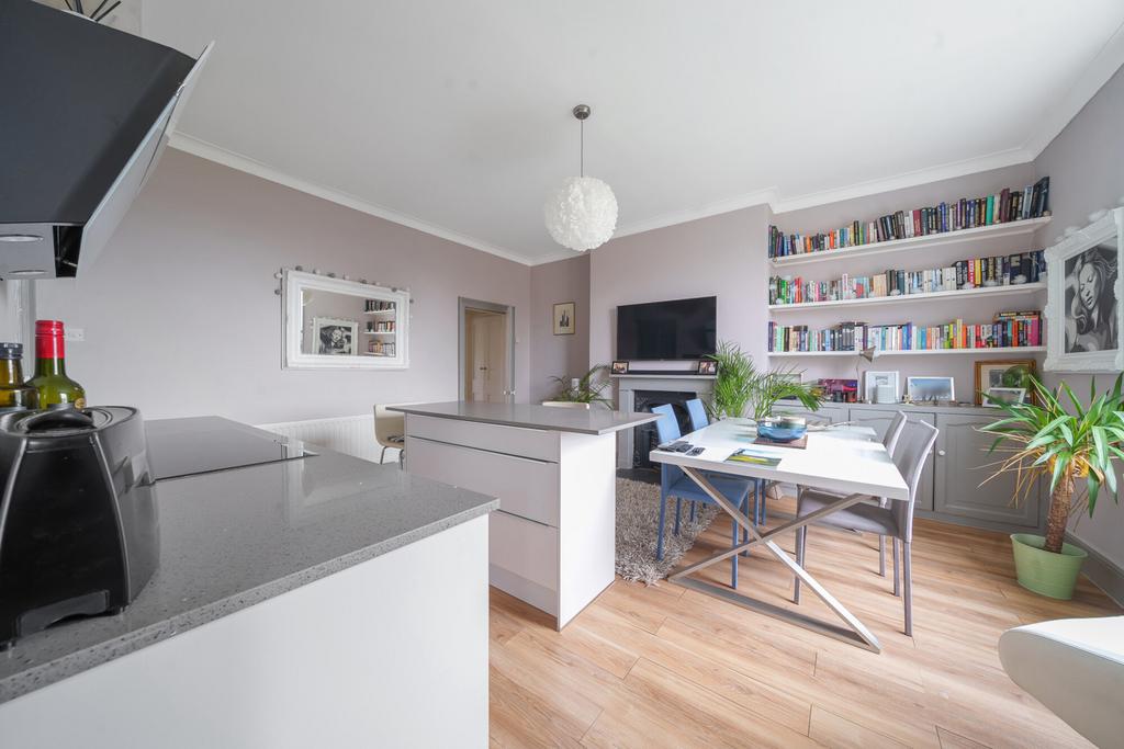 Kitchen/Dinning Room