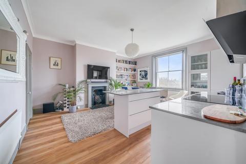 3 bedroom apartment for sale, Lee Terrace, London