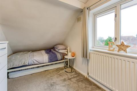 18 Charters Avenue, Codsall, Wolverhampton, WV8 2JH