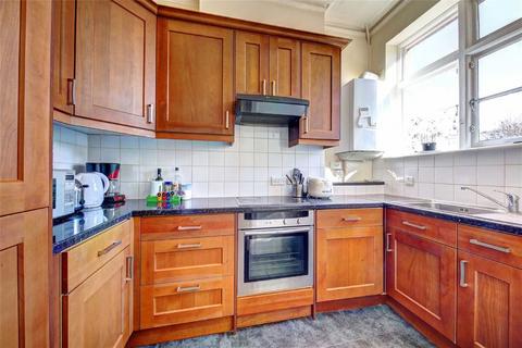 2 bedroom flat to rent, Sheen Road, Richmond TW9