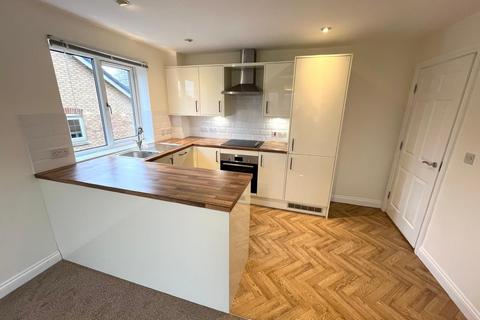 2 bed flat/apartment for rent in Pinsent Court, York YO31