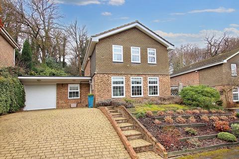 4 bedroom detached house for sale, Boundary Way, Addington Village