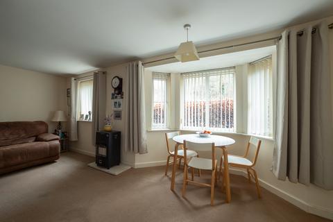 2 bedroom flat for sale, Castle Mews, Pontefract WF8