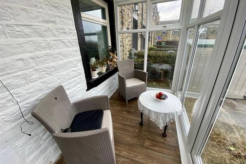 2 bedroom cottage for sale, Cockley Hill Lane, Huddersfield