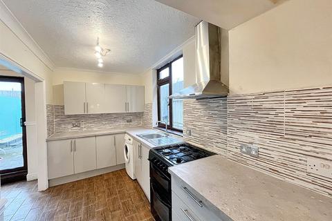 3 bedroom end of terrace house for sale, Capel Crescent, Newport