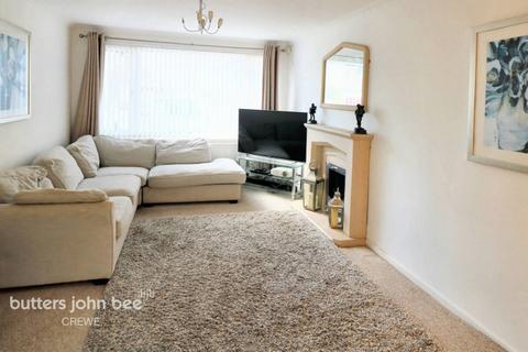 4 bedroom detached house for sale, Carisbrooke Close, Crewe