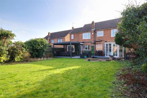 4 bedroom detached house for sale, Roselands Avenue, Hoddesdon