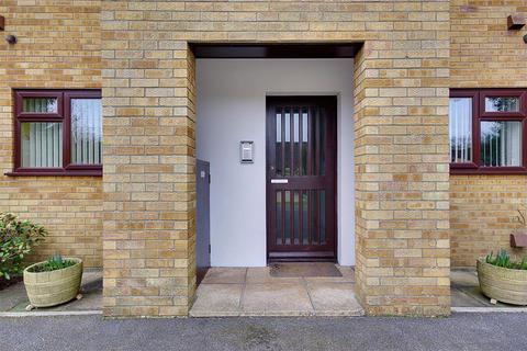 2 bedroom apartment for sale, Library Road, Ferndown, Ferndown BH22