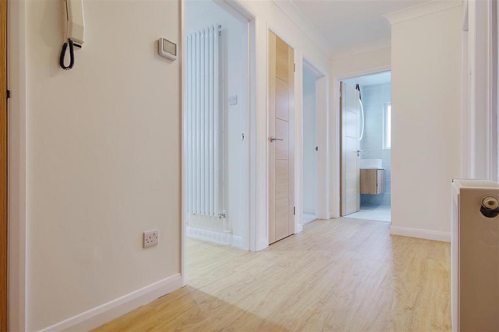 Entrance Hall (alt