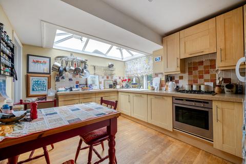 21 Simons Lane, Wokingham, RG41 3HG