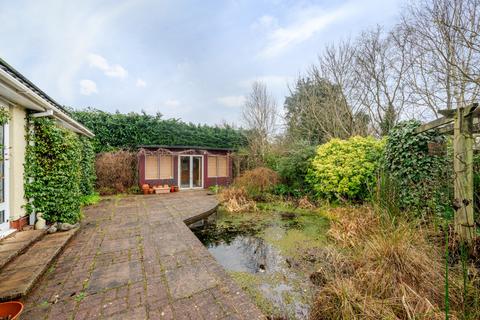 21 Simons Lane, Wokingham, RG41 3HG