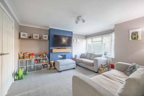 3 bedroom semi-detached house for sale, Whitehouse Way, Iver Heath SL0