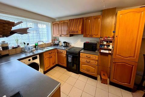 7 Birch Road, Headley Down, Bordon, GU35 8BN