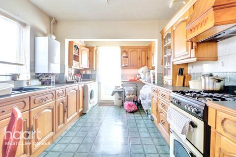 3 bedroom terraced house for sale, Albert Road, SOUTHEND-ON-SEA