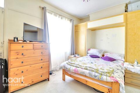 15 Albert Road, Southend-on-sea, SS1 2HF