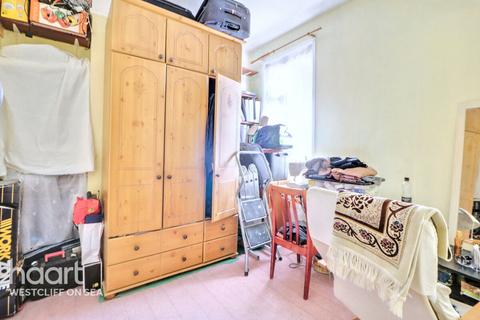 15 Albert Road, Southend-on-sea, SS1 2HF