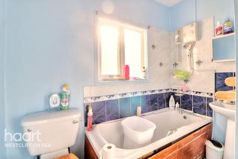 15 Albert Road, Southend-on-sea, SS1 2HF