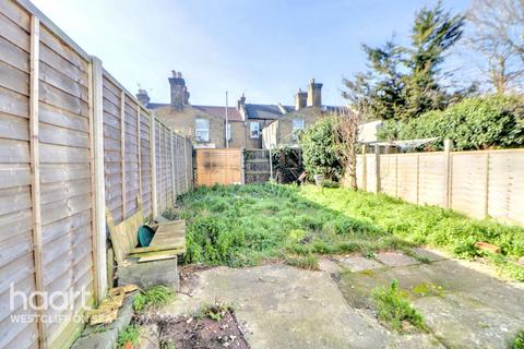 15 Albert Road, Southend-on-sea, SS1 2HF