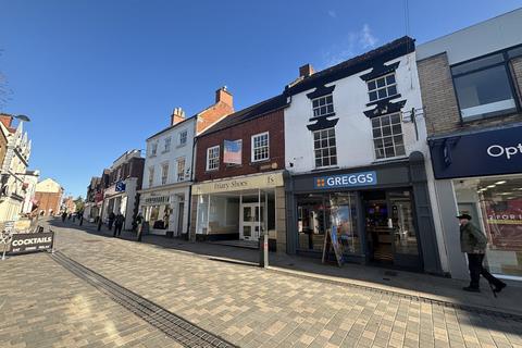 Retail property (high street) to rent, 12 High Street, Uttoxeter, ST14 7HT