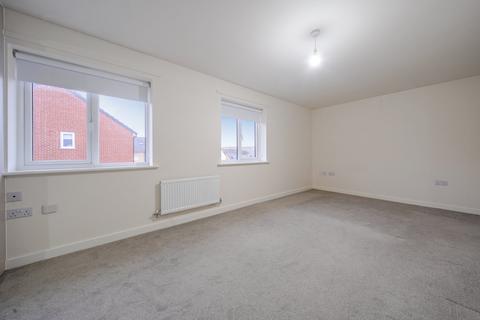 3 bedroom semi-detached house to rent, Slim Drive, Gedling, Nottingham, Nottinghamshire, NG4