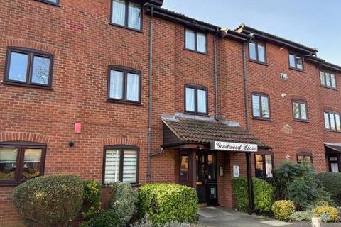 2 bedroom ground floor flat for sale, Goodwood Close, Stanmore