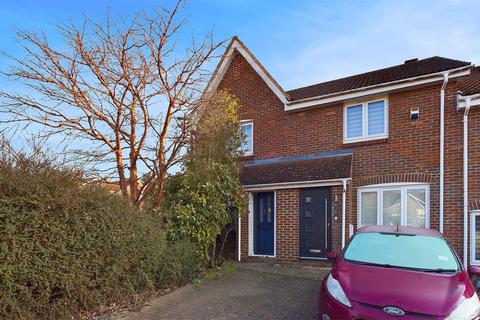 2 bedroom end of terrace house for sale, Great Stockwood Road, Cheshunt