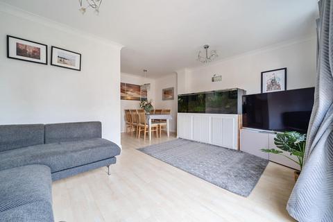 25 Demelza Close, Cuxton, Rochester, ME2 1ED
