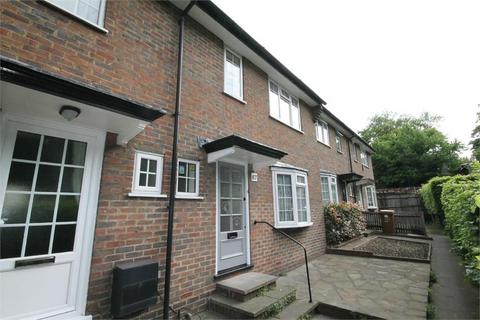 2 bedroom terraced house to rent, Pound Street, CARSHALTON