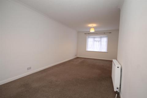 2 bedroom terraced house to rent, Pound Street, CARSHALTON