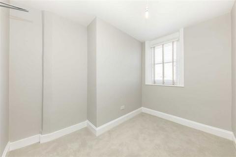 1 bedroom flat to rent, Pepys Road, London SE14