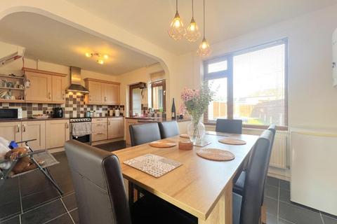 3 bedroom semi-detached house for sale, Marwood Road, Leicester, LE4