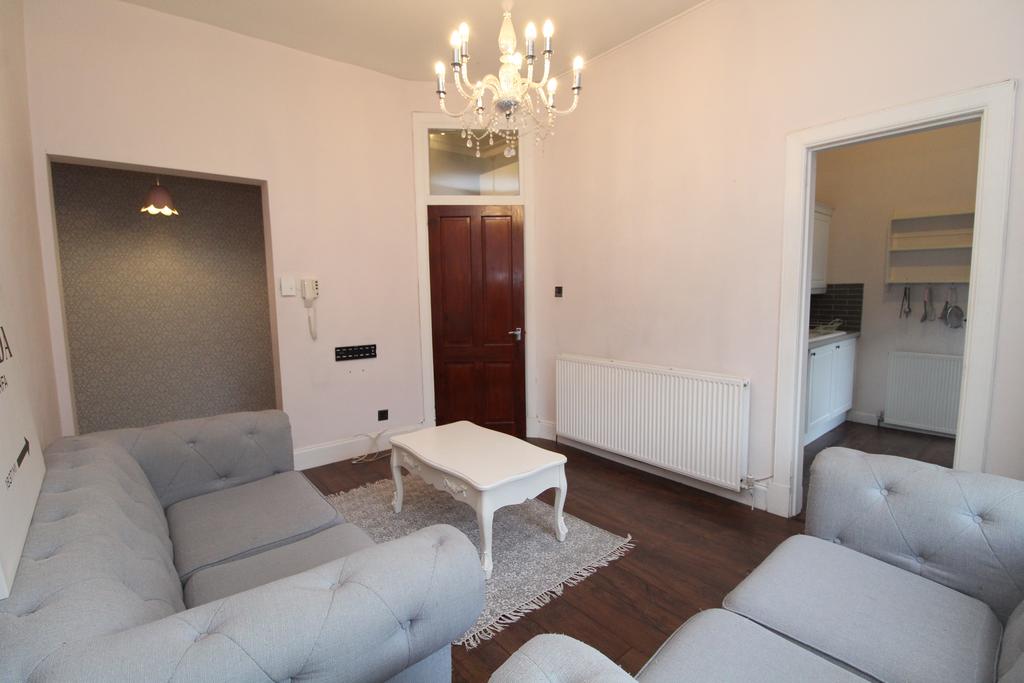 Apartment in Glasgow - View 4