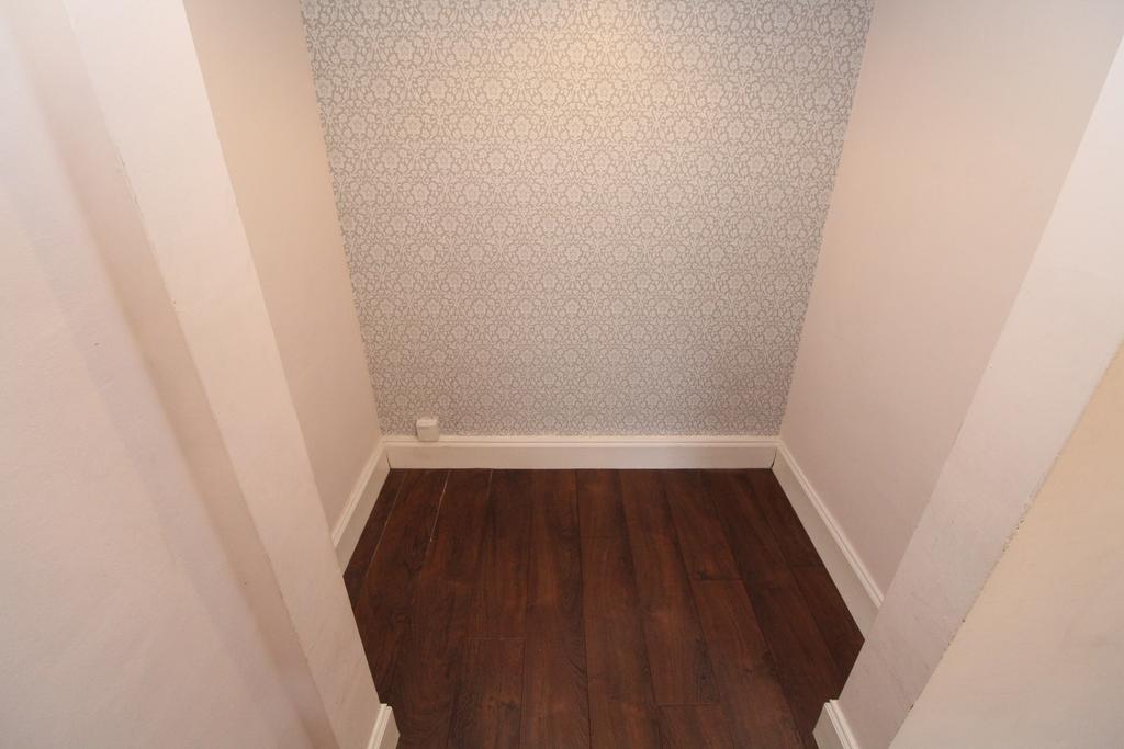 Apartment in Glasgow - View 5
