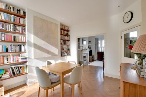 123 Longhurst Road, London, SE13 5NA