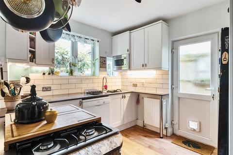 17 Rotherfield Road, Carshalton, SM5 3DN