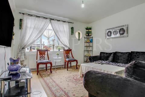 2 bedroom flat for sale, Neasden Lane, London, NW10