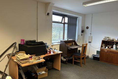 Office to rent, Penhale Road, Camborne TR14