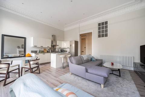 1 bedroom flat to rent, Ashburn Gardens, South Kensington, London, SW7