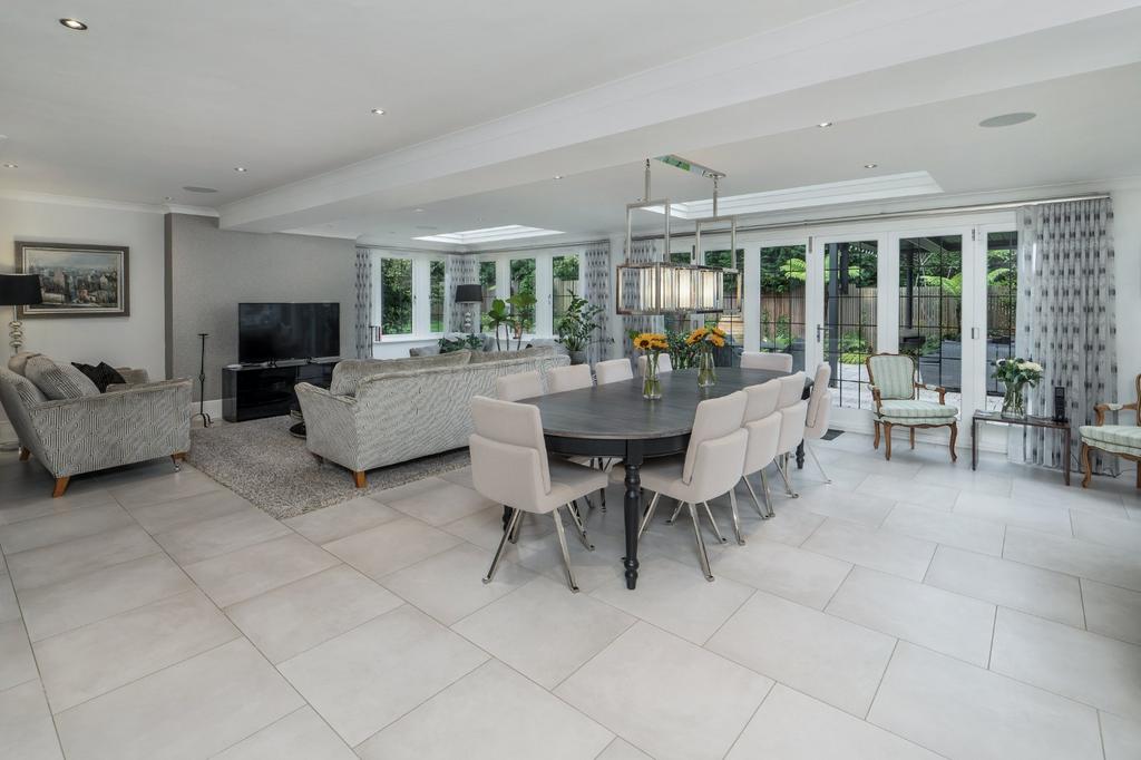 Living Kitchen