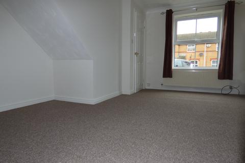 2 bedroom house to rent, Lupin Road, , Lincoln