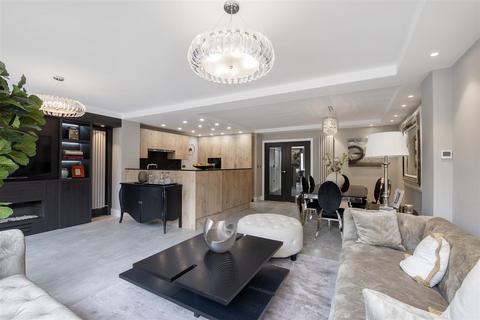 5 bedroom terraced house to rent, St. Johns Wood Park, St. Johns Wood, NW8