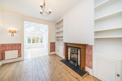 2 bedroom flat to rent, Larkfield Road, Richmond TW9