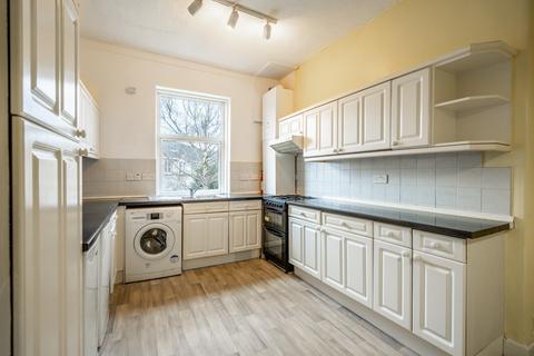 2 bedroom flat to rent, Ronald Place, Stirling, Stirling, FK8 1LF